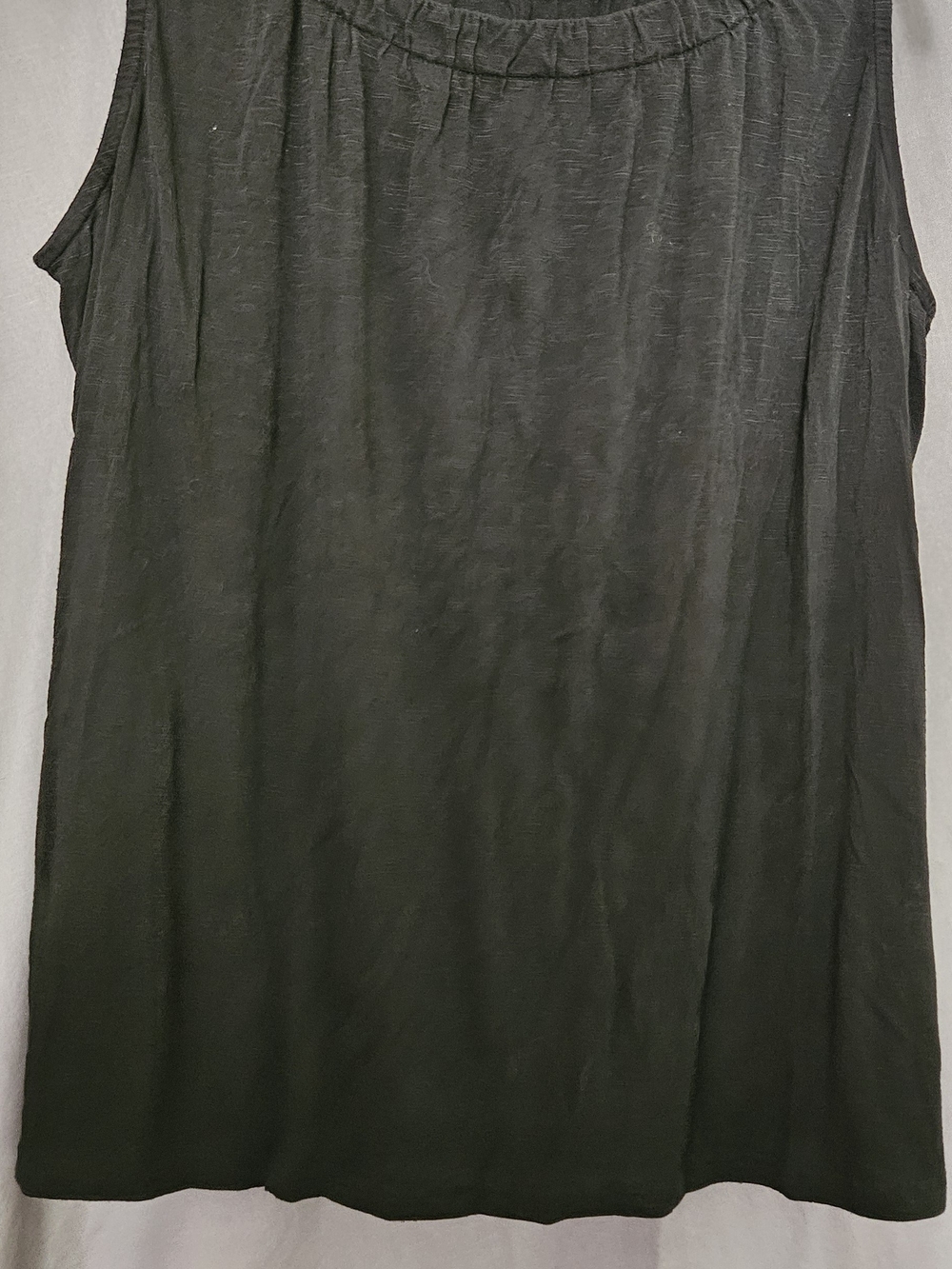 Women's Black Sleeveless Tank Top